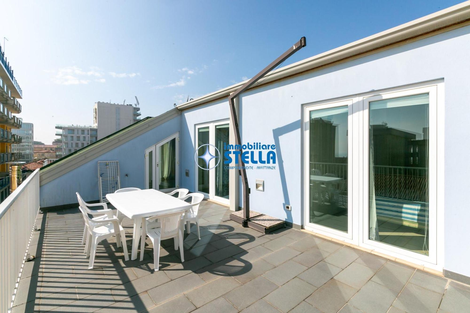 Residence Adriatica Lido di Jesolo Buitenkant foto